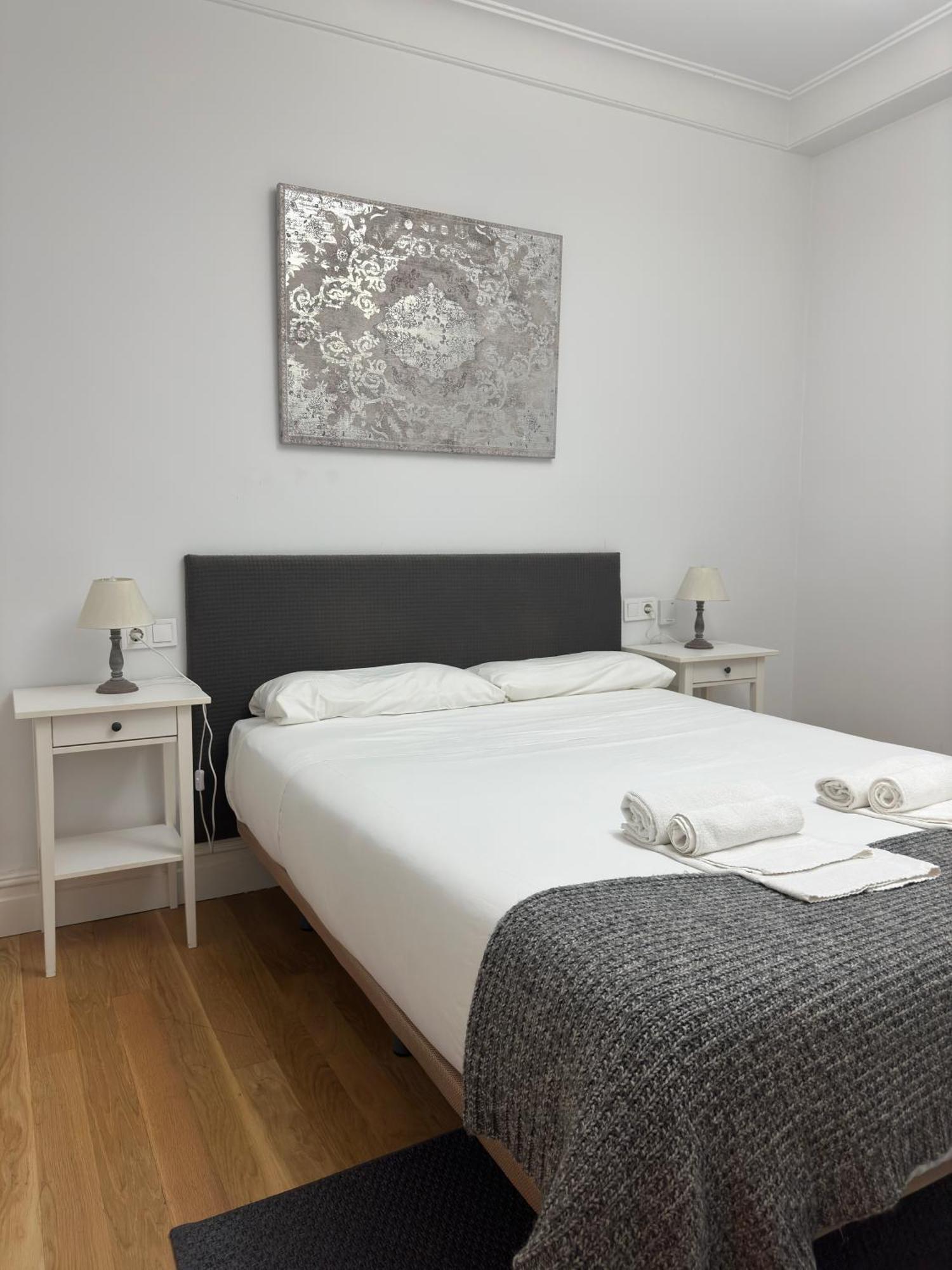 Fantástico apartamento en el centro de Bilbao Esterno foto