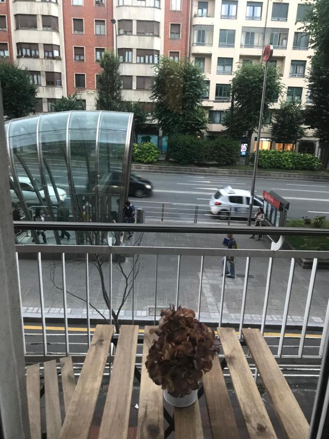 Fantástico apartamento en el centro de Bilbao Esterno foto